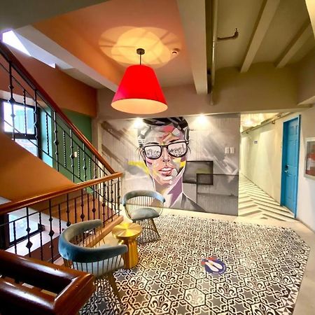 Citizen Hotel Мандалуйонг Экстерьер фото