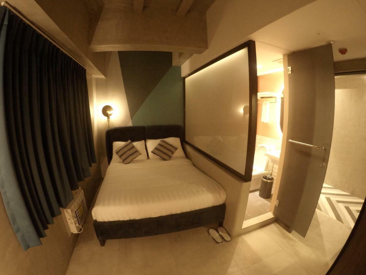 Citizen Hotel Мандалуйонг Экстерьер фото